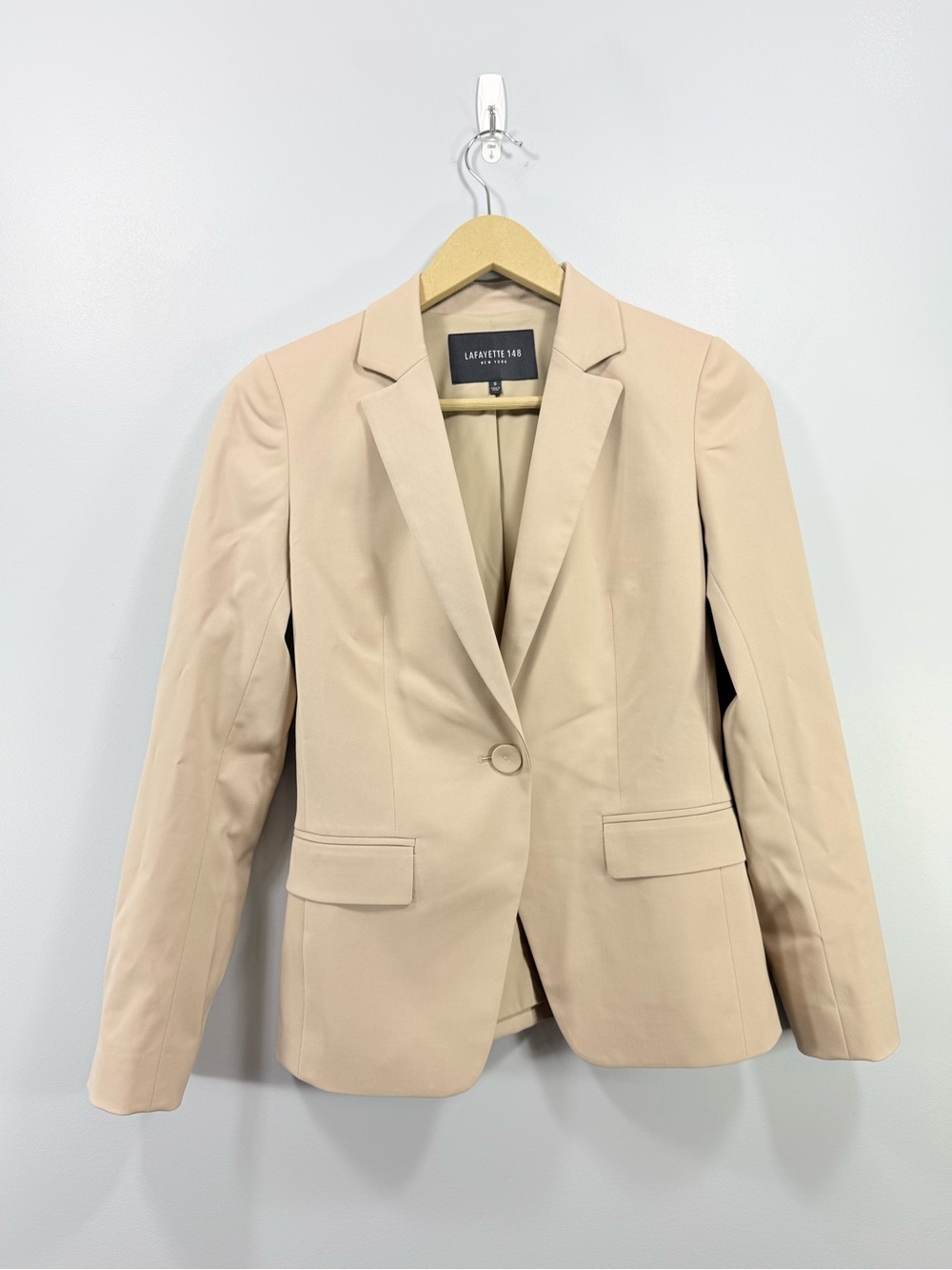 Lafayette 148 New York Sand Wool Single-Button Tailored Blazer